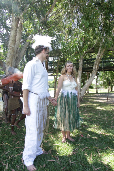 Заключительная свадебная церемония Марка и Дениз в австралийской деревне