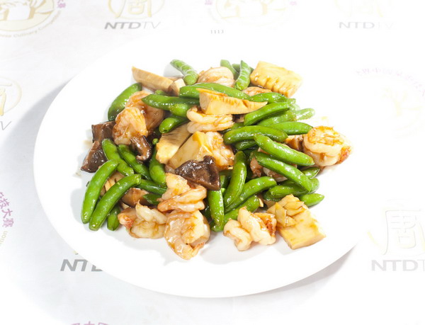 Китайское блюдо, представленное в финальном туре третьего Международного конкурса китайского кулинарного искусства. Фото с сайта ru-enlightenment.org