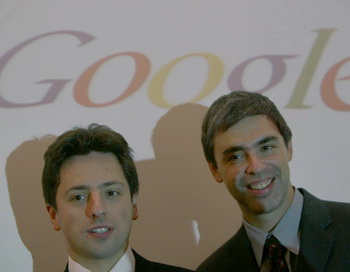 Ларри Пэйдж и Сергей Брин  - создатели поисковой системы Google. Фото: JOHN MACDOUGALL/AFP/Getty Images