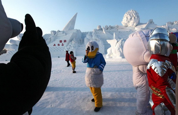 Фестиваль ледяной скульптуры в Харбине
