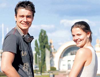 Максим Матвеев и Лиза Боярская решили тайно пожениться