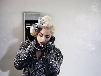 Леди Гага. Фото с официального сайта