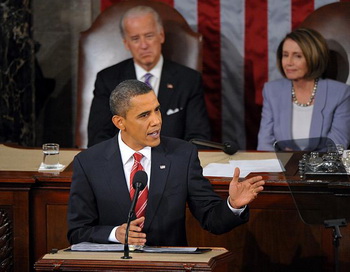 Президент Барак Обама произносит первое обращение о положении в стране 27 января 2010 на Капитолийском Холме в Вашингтоне, округ Колумбия. Фото: Mandel NGAN/AFP/Getty Images 