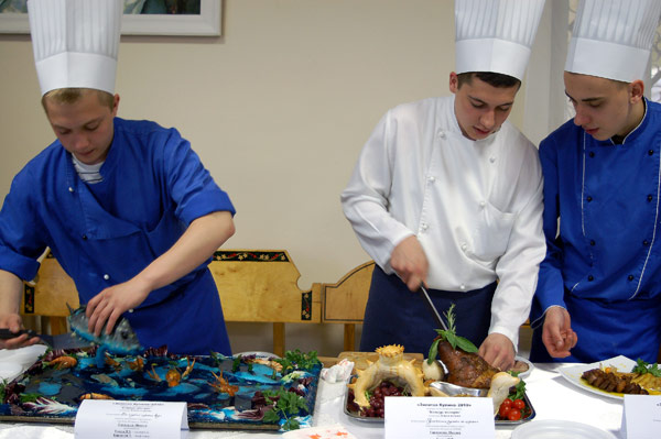 Международные соревнования по кулинарии и сервису «Золотая Кулина-2010». Фотообзор