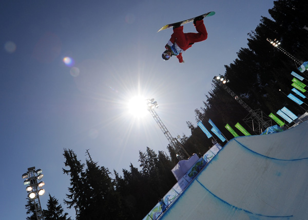 Олимпиада в Ванкувере. Сноубординг.Liu Jiayu, Китай.  Фото:ADRIAN DENNIS/Getty Images Sport 