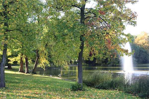 Осень в городском парке. Гельзенкирхен. Германия