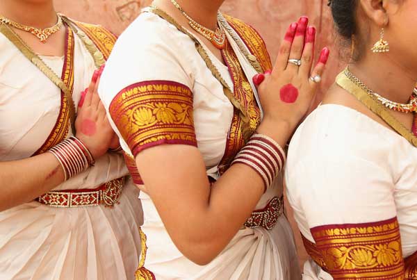 Праздничные наряды индийских женщин