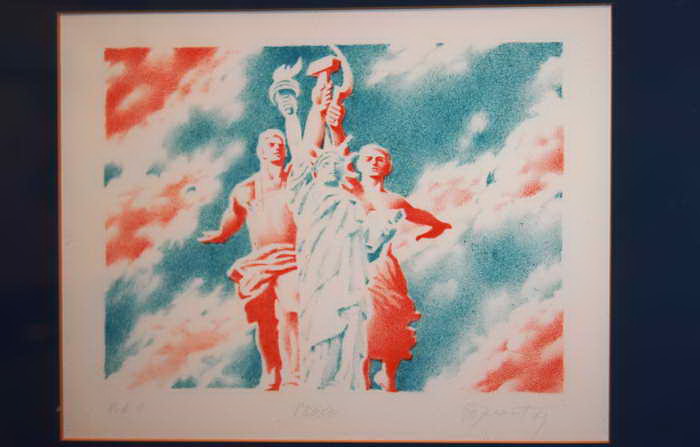За железным занавесом. Официальное и независимое искусство в Советском Союзе и Польше. 1945-1989