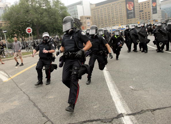 Саммит «Большой двадцатки» в Торонто был отмечен беспорядками. Часть 2. Фоторепортаж