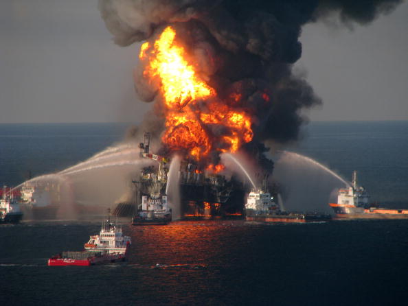 Нефтяное пятно в Мексиканском заливе Вашингтон объявил угрозой национального масштаба. Фоторепортаж