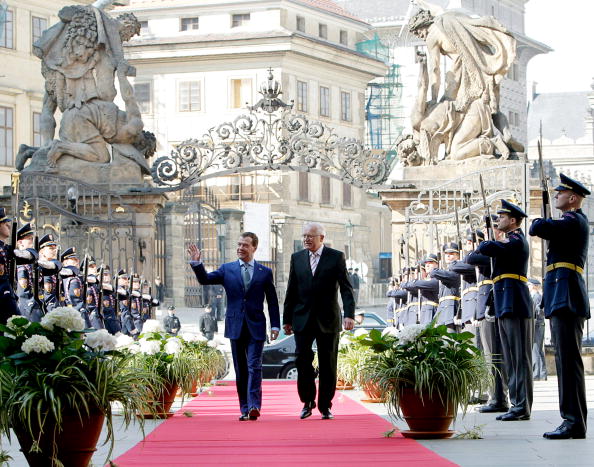 Барак Обама и Дмитрий Медведев подписали новый договор СНВ. Фоторепортаж