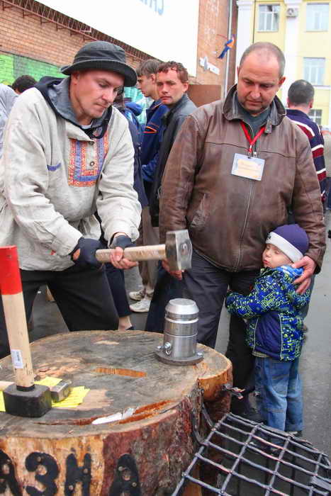 Фестиваль кузнечного ремесла «Гефест» проходит в Иркутске. Часть 2