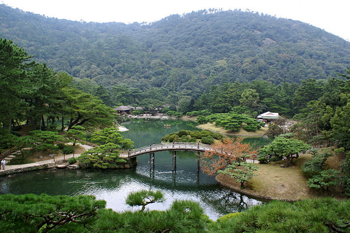 Японский сад в Такамацу, префектура Кагава, Япония. Фото: 663highland/commons.wikimedia.org