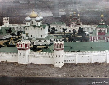 Новодевичий монастырь. Фото с сайта  community.livejournal.com