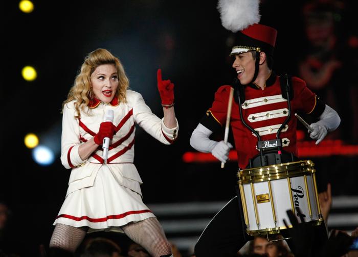 Мадонна призывает всех людей доброй воли осудить приговор Pussy Riot
