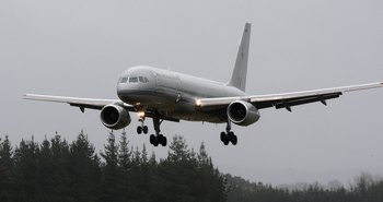 Аварийную посадку в Краснодаре совершил Boeing 757