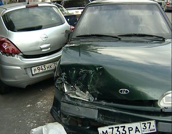 В аварии на объездной дороге  под Тольятти столкнулись несколько десятков автомашин, пострадали три человека