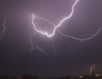 В Новосибирской области объявили штормовое предупреждение
