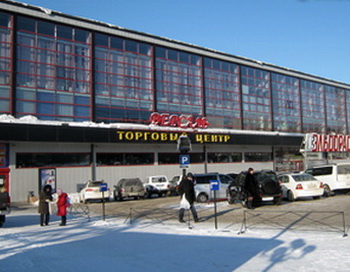 В Иркутске по ложному звонку о минировании ТЦ эвакуировали покупателей