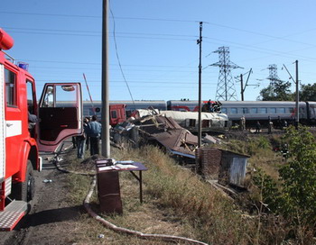 Бензовоз столкнулся с поездом под Иркутском. Погибли трое, пострадали 2 человека