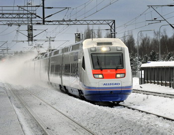 Скоростной поезд «Аллегро» сбил двух человек, оба погибли
