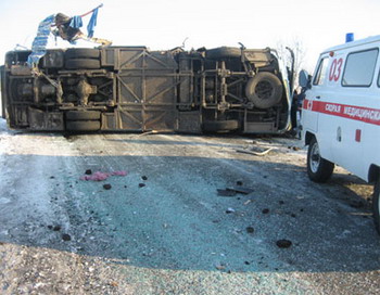 В ДТП автобуса с грузовиком в Красноярском крае погибли 8 человек