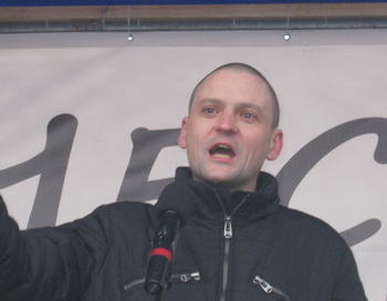Сергей Удальцов, лидер «Левого фронта», был задержан на посту ДПС