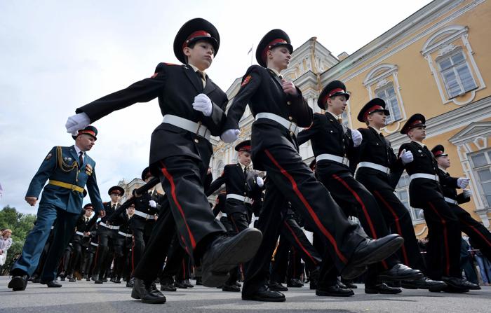 Церемония выпуска курсантов прошла в Санкт-Петербурге