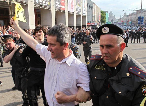 Более 100 участников марша несогласных задержали в Москве. Фоторепортаж