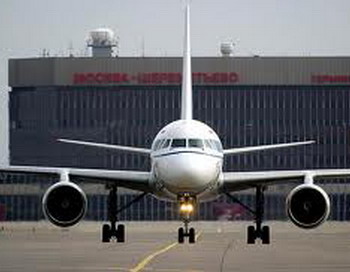 В аэропортах Москвы кончаются запасы авиационного топлива