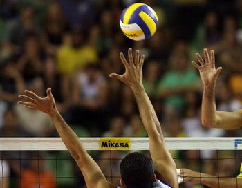 Волейбол. Фото: EVARISTO SA/AFP/Getty Images