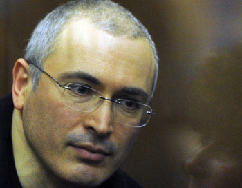 Верховный суд сократил Ходорковскому срок на 2 месяца
