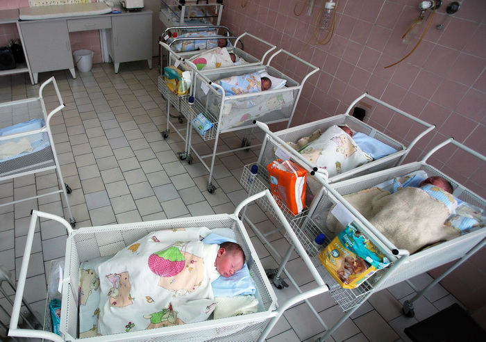 Выплаты материнского капитала после 2016 года будут сохранены. Фото: Фото: BORYANA KATSAROVA/AFP/Getty Images