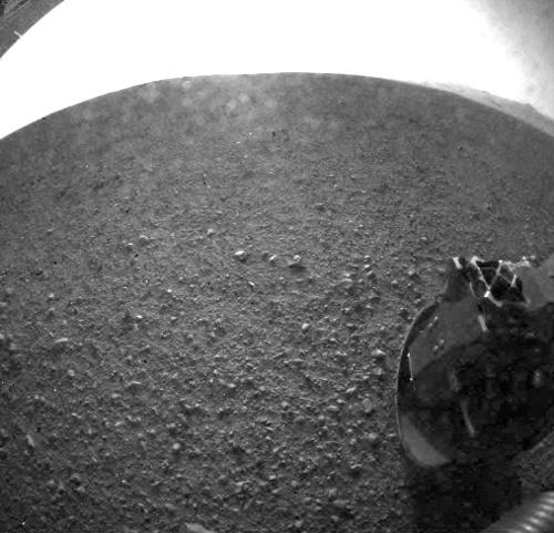 Марсоход Curiosity благополучно приземлился на Марсе