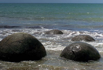 Каменные шары Коста-Рики