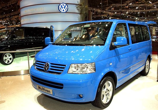 Volkswagen Multivan, который собирается в Калуге методом крупноузловой сборки (метод SKD). Фото: Giuseppe Cacace/Getty Images