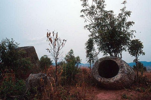 По следам древних цивилизаций: Долина Кувшинов (Лаос)