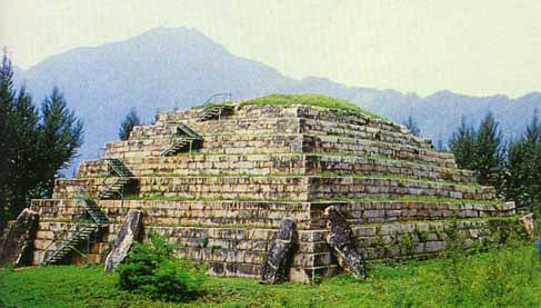 По следам древних цивилизаций: в Китае найдены пирамиды