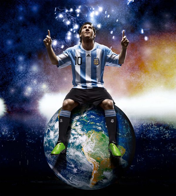 Лионель Месси (Lionel Messi): демонстрирует свои приемы. Фото: Getty Images for adidas   