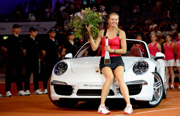 Мария Шарапова выиграла титул турнира WTA, 100 тысяч долларов и автомобиль