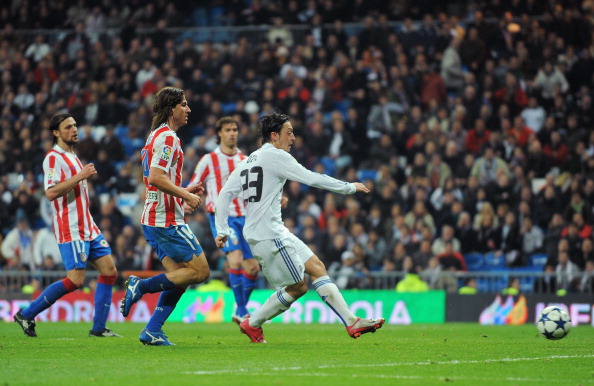 Криштиану Роналду из мадридского «Реала» забил победный гол в ворота «Атлетико»