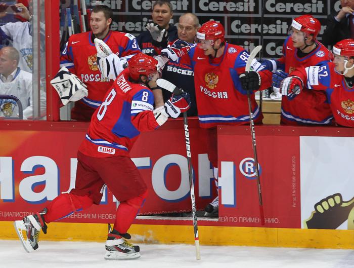 Сборная России по хоккею выиграла у словаков финал ЧМ со счётом 6:2. Фоторепортаж из Хельсинки