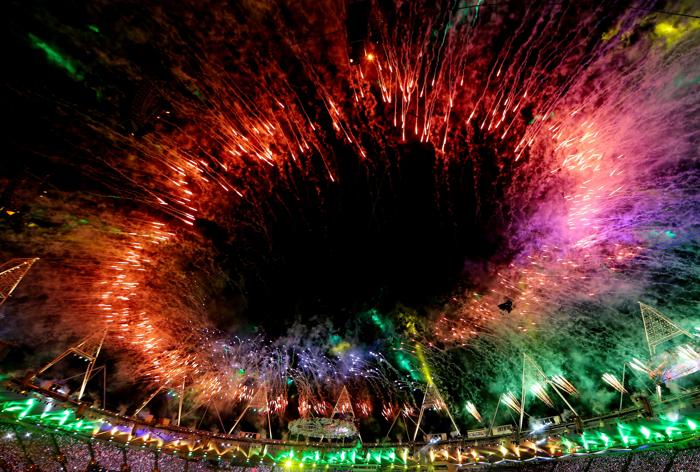 Фоторепортаж о  церемонии закрытия Олимпийских игр в Лондоне. Часть 1