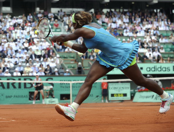 Серена Уильямс проиграла четвертьфинал «Ролан Гаррос». Фоторепортаж
