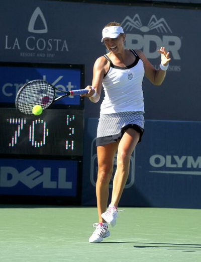 Звонарева и Кириленко перешли во второй круг турнира WTA в Сан-Диего. Фоторепортаж