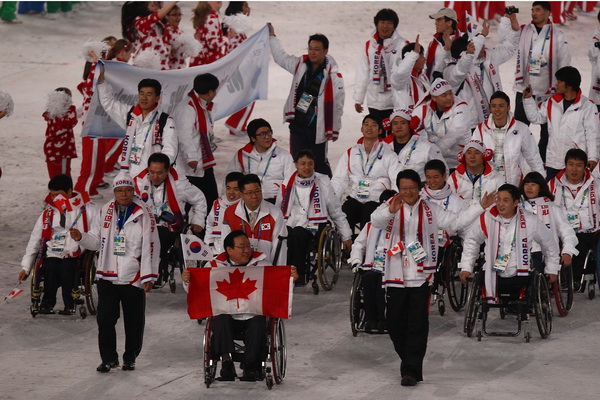 Церемония открытия Параолимпийских Игр: «Один вдохновляет многих». Фото