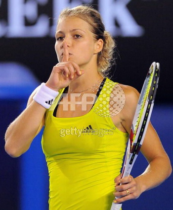 Мария Шарапова в первой же игре Australia Open разочаровала своих поклонников