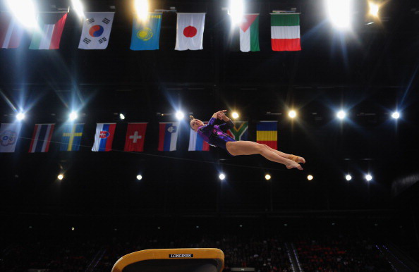Алия Мустафина выиграла чемпионат мира по спортивной гимнастике