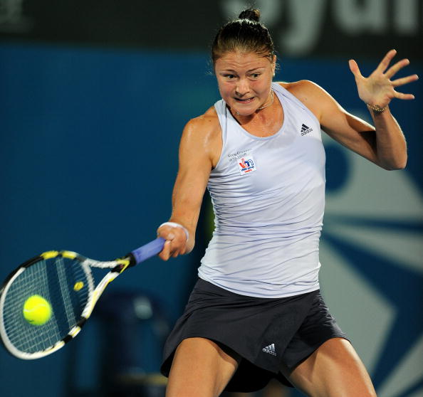 Дементьева победила Сафину в 1/4 финала турнира в Сиднее. Фоторепортаж