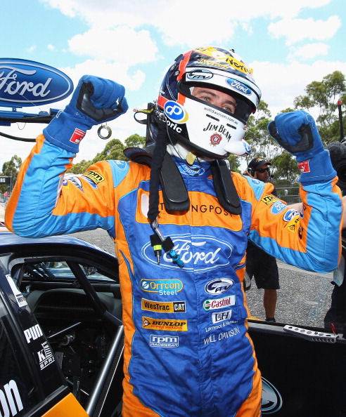 В гонке Sydney 500 V8 Supercars победил Крайс Лаундес. Фоторепортаж с трассы в Австралии